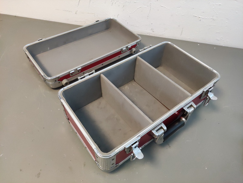 maleta cds dj musica metal 26x46x19 1u